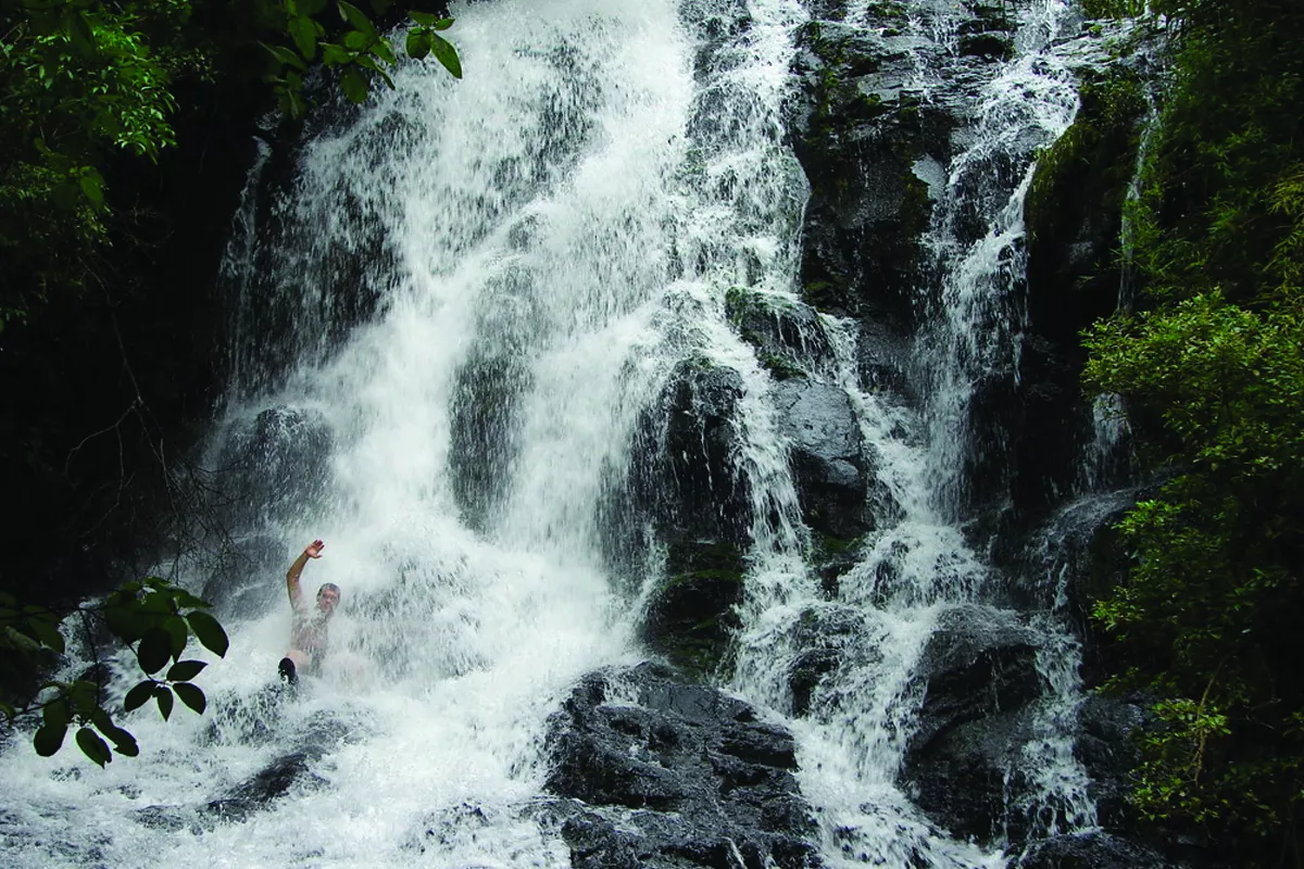 Cachoeira do Coqueiro Torto - Águas da Prata