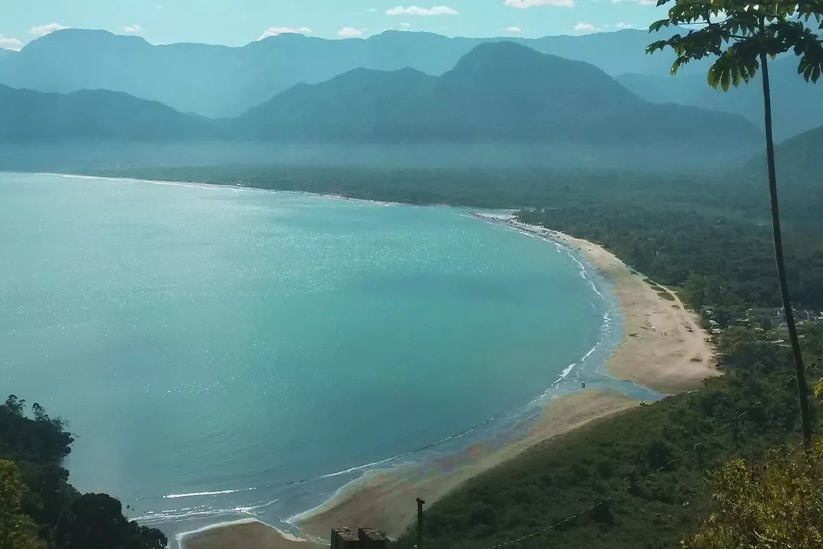 Praia do Estaleiro em Ubatuba - SP