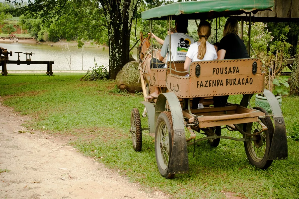 Pousada Fazenda Buracão em Mococa - SP